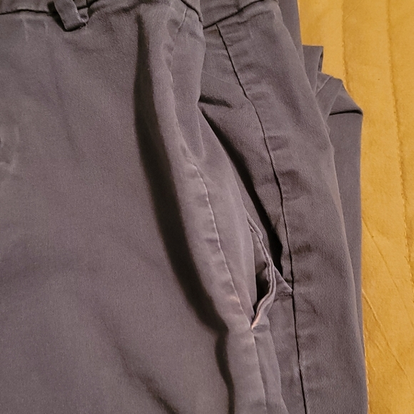 Gap - Picture 4 of 4